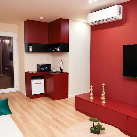 Altamar Luxury Suites&penthouse Golem (Tirana)
