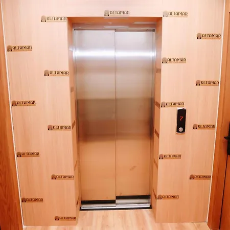 Altamar Luxury Suites&penthouse * Golem (Tirana)