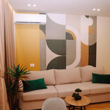 Altamar Luxury Suites&penthouse Golem (Tirana)