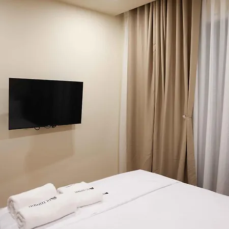 Altamar Luxury Suites&penthouse * Golem (Tirana)